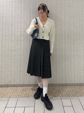 「アイテム（ハンドバッグ、ブルー系）」を使った、ohanasannさん（レディース・166cm）の秋コーディネート