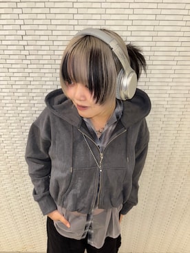 「アイテム（パーカー）」を使った、ohanasannさん（レディース・166cm）の秋コーディネート