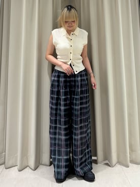 「KBF（ケイビーエフ）のスリーブレスニットシャツ（ニット/セーター、ホワイト系）」を使った、ohanasannさん（レディース・166cm）の夏コーディネート