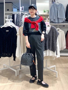 「アイテム（ヘアゴム）」を使った、saoさん（レディース・157cm）の秋コーディネート