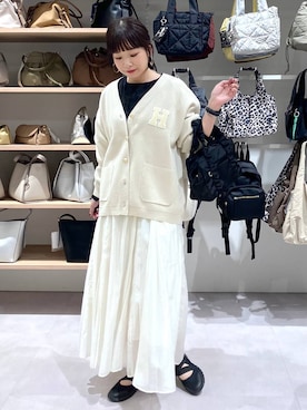 「アイテム（ヘアゴム）」を使った、saoさん（レディース・157cm）の秋コーディネート