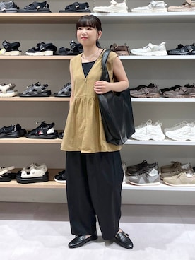 「アイテム（ヘアゴム）」を使った、saoさん（レディース・157cm）の秋コーディネート