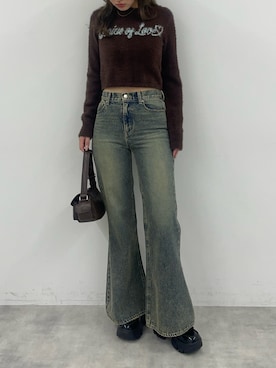 「SLY（スライ）のアイテム（トップス）」を使った、城野香遥さん（レディース・172cm）の秋コーディネート