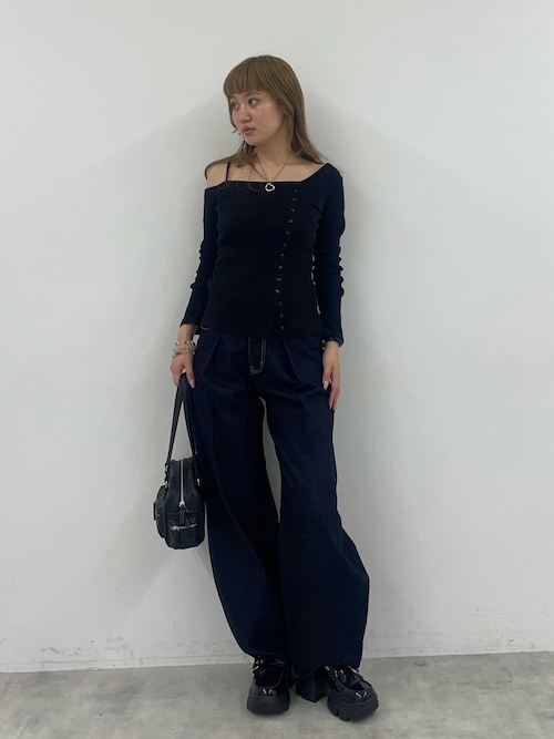 再入荷】THROW J/W CURVE TUCKED PT ジャストウエスト カーブ