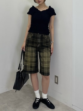 「アイテム（バレエシューズ）」を使った、城野香遥さん（レディース・172cm）の夏コーディネート