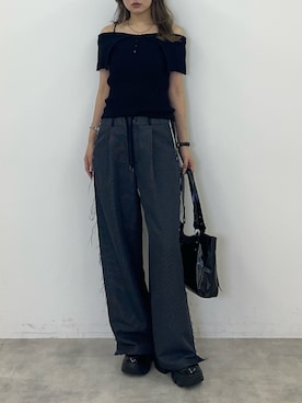 「アイテム（ローファー）」を使った、城野香遥さん（レディース・172cm）の夏コーディネート