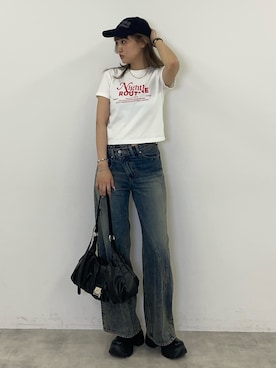 「アイテム（シューズ）」を使った、城野香遥さん（レディース・172cm）の夏コーディネート