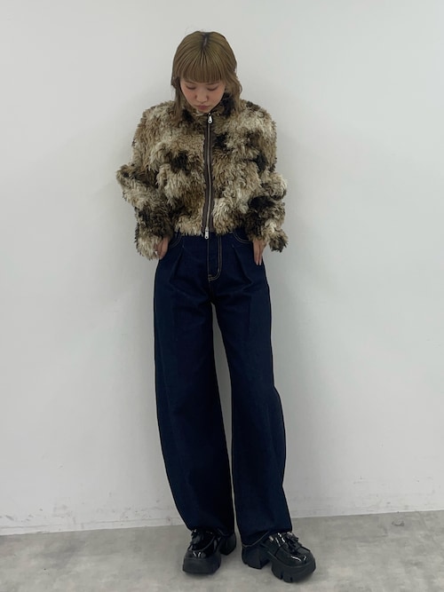 スローバイスライ　ジャストウエスト カーブ タックド パンツ 再入荷】THROW J/W CURVE TUCKED PT ジャストウエスト カーブ