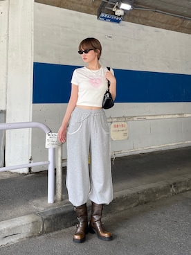 「アイテム（ハンドバッグ）」を使った、城野香遥さん（レディース・172cm）の夏コーディネート