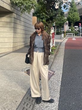 「アイテム（テーラードジャケット）」を使った、城野香遥さん（レディース・172cm）の秋コーディネート