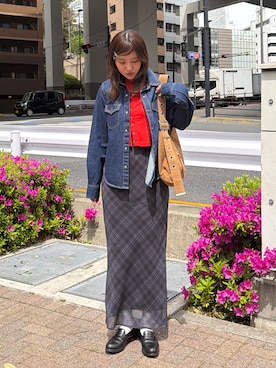 「SLY（スライ）のアイテム（バッグ）」を使った、城野香遥さん（レディース・172cm）の春コーディネート