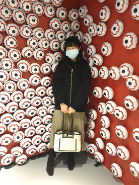 「H&M（エイチ・アンド・エム）のアイテム（スタジャン）」を使った、Elle  Luoさん（レディース・151cm）の春コーディネート