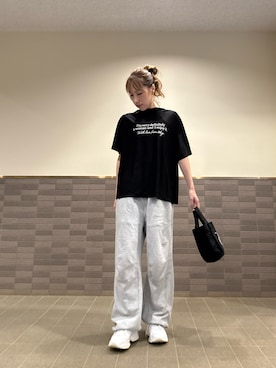 「アイテム（スウェットパンツ）」を使った、saaaya_codeさん（レディース・161cm）の秋コーディネート