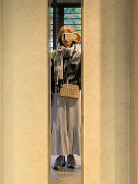 「アイテム（マフラー、その他）」を使った、コママオさん（レディース・160cm）の秋コーディネート