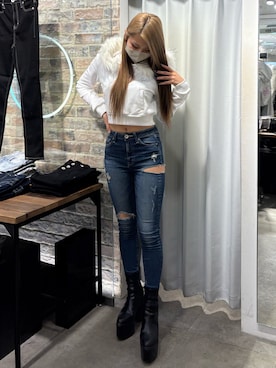 「GYDA（ジェイダ）のアイテム（パーカー）」を使った、yunaさん（レディース・156cm）の秋コーディネート