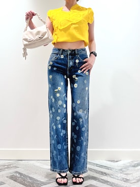 「Desigual（デシグアル）のアイテム（パンツ）」を使った、Desigual 神戸阪急 STAFFさん（レディース・168cm）の夏コーディネート