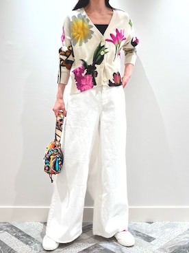 「Desigual（デシグアル）のアイテム（スニーカー）」を使った、Desigual 神戸阪急 STAFFさん（レディース・170cm）の春コーディネート