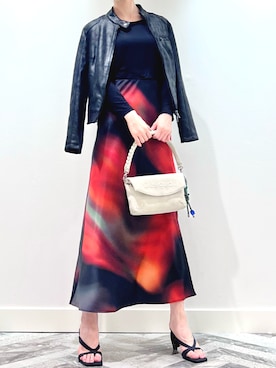 「アイテム（ライダースジャケット）」を使った、Desigual 神戸阪急 STAFFさん（レディース・170cm）の夏コーディネート