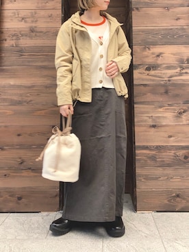 「サニーレーベル」｜「アイテム（マウンテンパーカー）」を使った、アコさん（レディース・148cm）の春コーディネート
