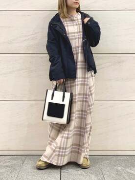 「サニーレーベル」｜「アイテム（マウンテンパーカー）」を使った、アコさん（レディース・148cm）の秋コーディネート
