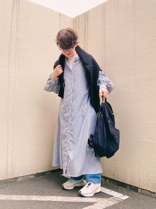 関税送料込み★REISS テクスチャードキャップスリーブワンピース ショートスリーブギャザーワンピース(オフホワイト) - seventen