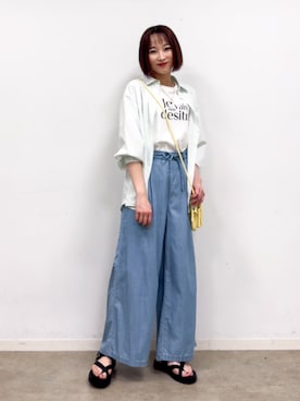 「SHOO・LA・RUE（シューラルー）のスクエアミニショルダーバッグ（ショルダーバッグ、イエロー系）」を使った、chikaさん（レディース・160cm）の春コーディネート