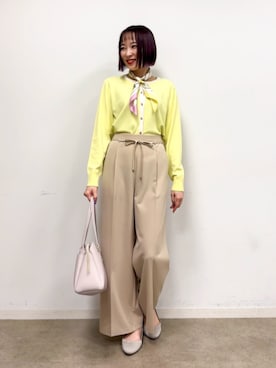 「SHOO・LA・RUE（シューラルー）の【着丈選べる/S-LL】センタープレスできちんと見え イージーワイドパンツ（その他パンツ、ベージュ系）」を使った、chikaさん（レディース・160cm）の春コーディネート