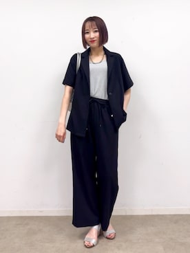「SHOO・LA・RUE（シューラルー）のフラップポケット横長ボストンバッグ（ボストンバッグ、シルバー系）」を使った、chikaさん（レディース・160cm）の春コーディネート