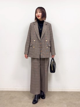 「アイテム（ネックレス）」を使った、chikaさん（レディース・160cm）の秋コーディネート