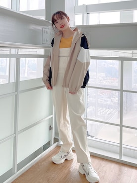 「イエローコーデ」｜「アイテム（オールインワン・サロペット）」を使った、chikaさん（レディース・160cm）の春コーディネート
