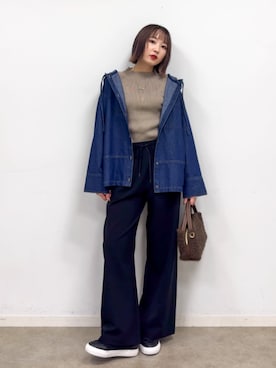 「アイテム（デニムジャケット）」を使った、chikaさん（レディース・160cm）の秋コーディネート