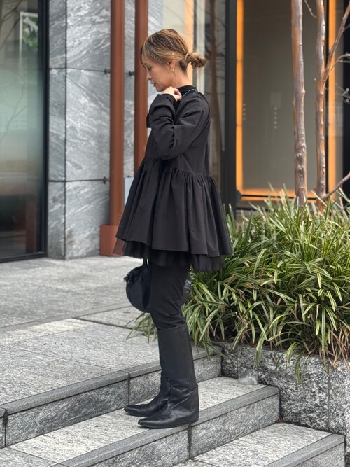 新品 人気 BEARDSLEY(ビアズリー - 主役アウター】ペプラムジップシャツブルゾン ペプラムジップシャツブルゾン　ブラック BEARDSLEY ジャケット・アウター