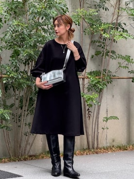 「BEARDSLEY（ビアズリー）の袖パフダンボールワンピース（ワンピース、ブラック系）」を使った、naturoさん（レディース・158cm）の夏コーディネート