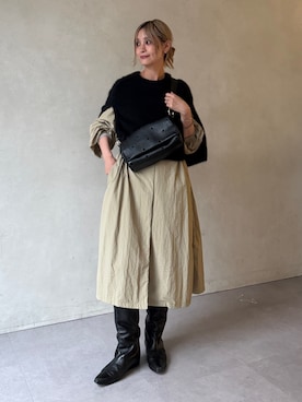 「BEARDSLEY（ビアズリー）のファーニットポンチョ（ニット/セーター、ブラック系）」を使った、naturoさん（レディース・158cm）の秋コーディネート