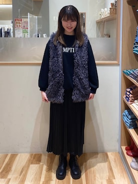 「Samansa Mos2 blue」｜「アイテム（スウェット）」を使った、hitomiさん（レディース・169cm）の秋コーディネート