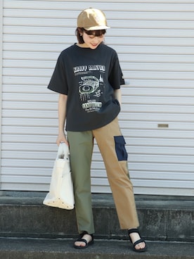 「KRIFF MAYER Lady's Collection（クリフメイヤーレディースコレクション）のアイテム（Tシャツ/カットソー）」を使った、Risaさん（レディース・163cm）の春コーディネート