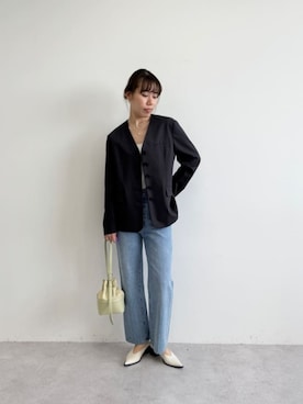 「アイテム（ノーカラージャケット、グレー系）」を使った、加藤（kato）さん（レディース・168cm）の冬コーディネート