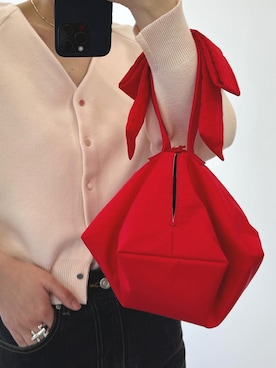 「EMMEL REFINES（エメルリファインズ）のアイテム（アクセサリー）」を使った、加藤（kato）さん（レディース・168cm）の冬コーディネート