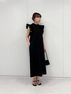 「EMMEL REFINES（エメルリファインズ）のアイテム」を使った、加藤（kato）さん（レディース・168cm）の夏コーディネート