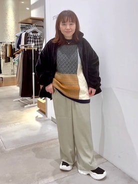 「LEPSIM（レプシィム）のサテンギャザーWストレートパンツ　600152（その他パンツ）」を使った、minkey0309さん（レディース・154cm）の秋コーディネート