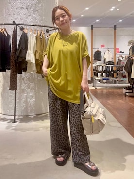 「LEPSIM（レプシィム）のレオパード柄パンツ　1043170（その他パンツ、グレー系）」を使った、minkey0309さん（レディース・154cm）の夏コーディネート