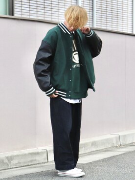 「大学生」｜「アイテム（スタジャン）」を使った、やーこん🦊︎︎︎︎︎︎︎︎︎︎︎︎☑︎さん（メンズ・172cm）の秋コーディネート