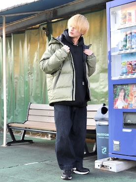 「carhartt」｜「アイテム（ダウンジャケット/コート）」を使った、やーこん🦊︎︎︎︎︎︎︎︎︎︎︎︎☑︎さん（メンズ・172cm）の冬コーディネート