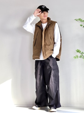 「アイテム（ダウンベスト、ブラウン系）」を使った、やーこん🦊︎︎︎︎︎︎︎︎︎︎︎︎☑︎さん（メンズ・172cm）の秋コーディネート