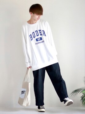 「MONO-MART（モノマート）のシルケットライク天竺 オーバーサイズイラストプリントL/Sカットソー/バックプリント（Tシャツ/カットソー）」を使った、やーこん🦊︎︎︎︎︎︎︎︎︎︎︎︎☑︎さん（メンズ・172cm）の秋コーディネート