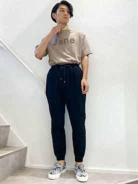 その他パンツを使った「パイソン柄」のメンズ人気ファッション