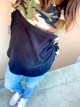 「Hollister（ホリスター）のアイテム（Tシャツ/カットソー）」を使った、okdaaamyさん（レディース・160cm）の冬コーディネート