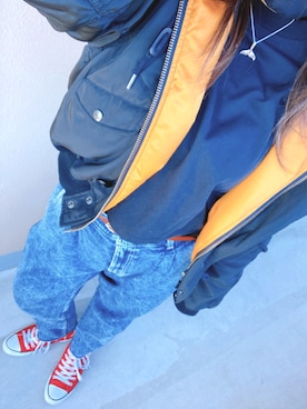 「MOUSSY（マウジー）のアイテム（MA-1）」を使った、okdaaamyさん（レディース・160cm）の冬コーディネート