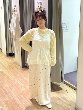 「LOWRYS FARM（ローリーズファーム）のレースサテンキャミ 1049036（キャミソール、ホワイト系）」を使った、nanoさん（レディース・152cm）の秋コーディネート