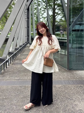 「LOWRYS FARM（ローリーズファーム）のカットギャザーイージーパンツ 637565（その他パンツ、ブラック系）」を使った、nanoさん（レディース・152cm）の夏コーディネート